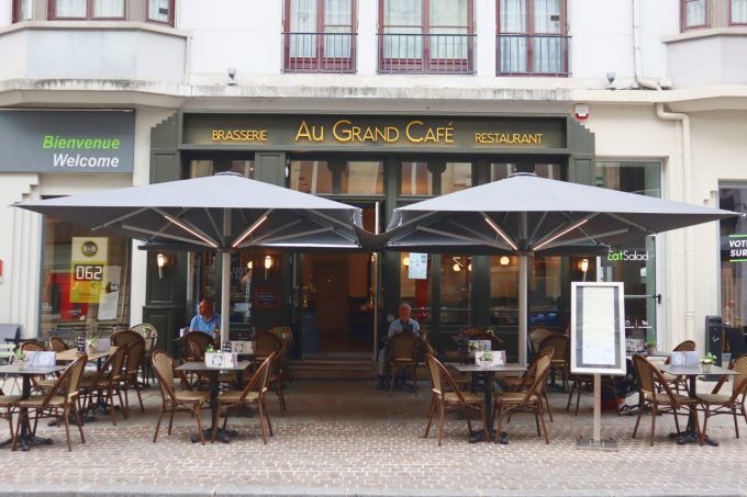 Au Grand Café - 2
