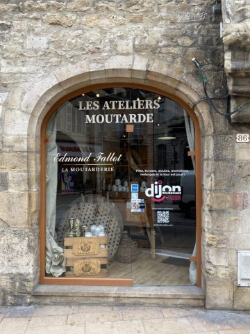 Atelier de création de la véritable moutarde à Dijon “Les yeux bandés” - 4